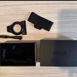 Ridge AirTag Cash (Black) Accessory Kit